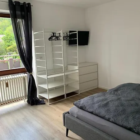 Moselflair * Bernkastel-Kues